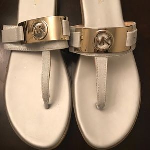 Sandals size 9.5